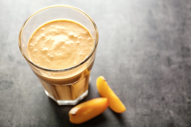 Peach Banana Moringa Smoothie