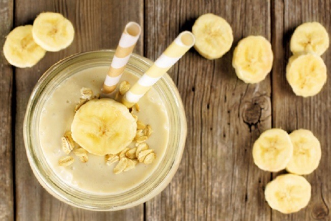 Whole 30 approved banana smoothie